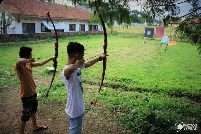 Menunggu Buka Puasa